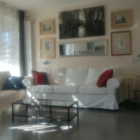 Navicgirona Apart Apartment