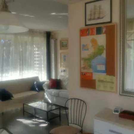 Navicgirona Apart Apartment